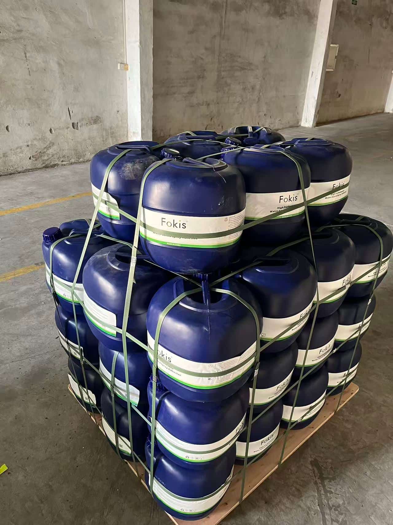 fokis-wo-727-low-flammability-spray-adhesive.webp Fokis WO-727 low-flammability spray adhesive for industrial bonding